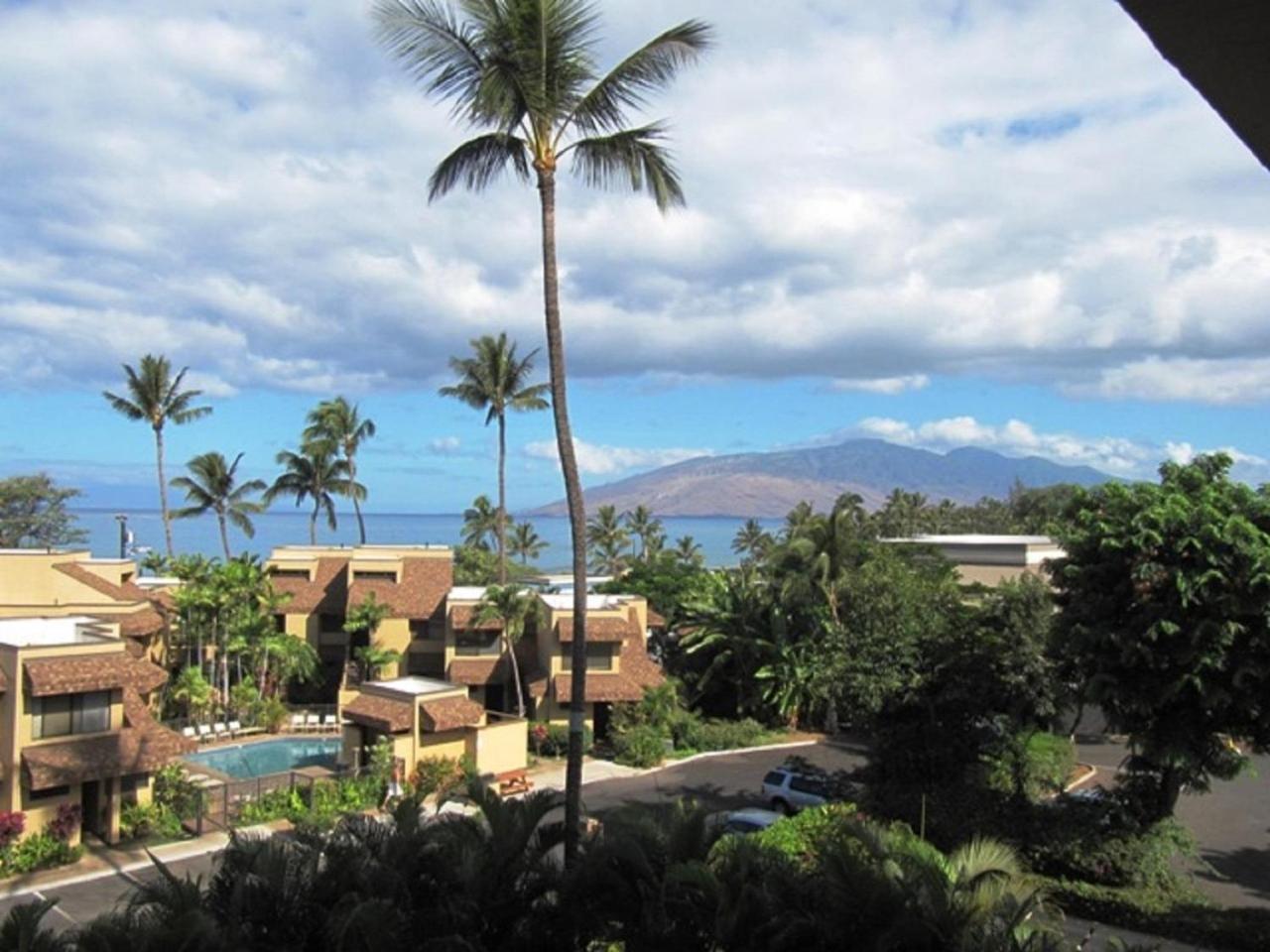 Kamaole Beach Royale Kihei Exterior photo